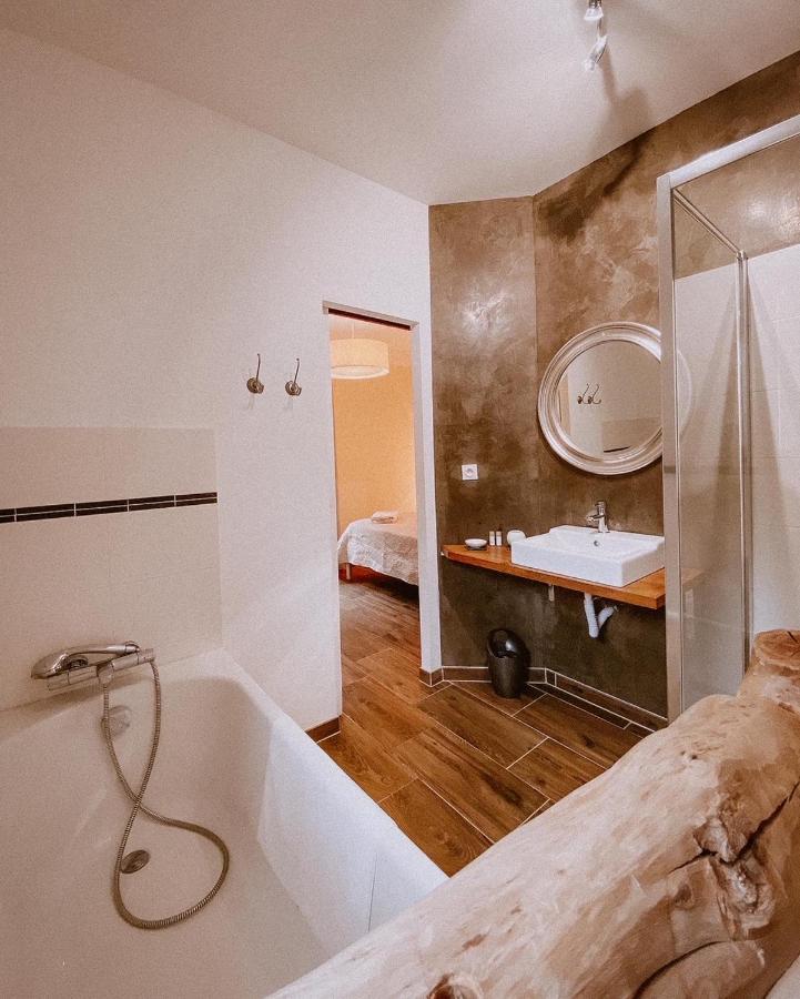 Auberge De La Foret Bonifatu Calenzana Ngoại thất bức ảnh