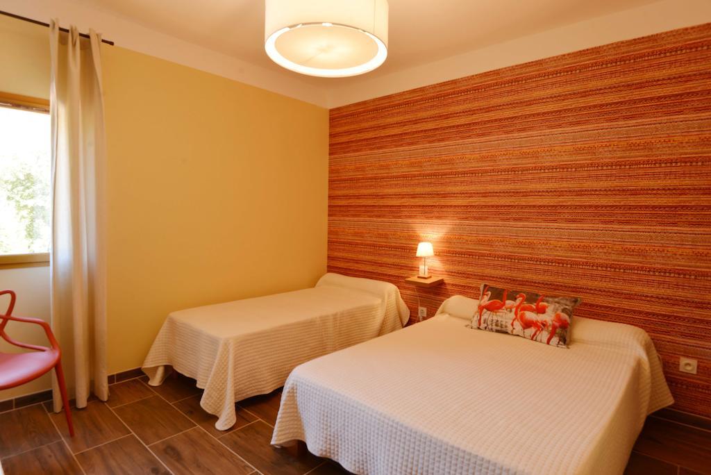 Auberge De La Foret Bonifatu Calenzana Phòng bức ảnh